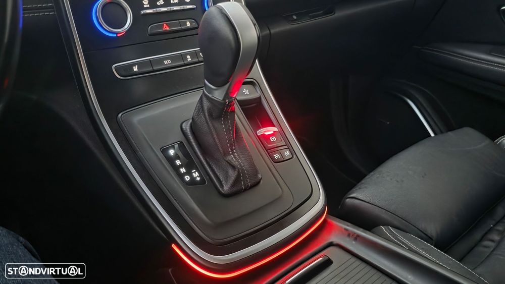 Renault Grand Scénic 1.6 dCi Bose Edition EDC SS - 36