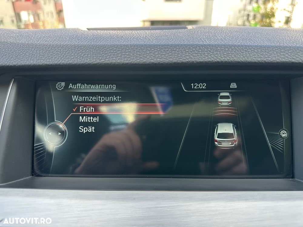 BMW Seria 5 525d Touring Aut. - 34