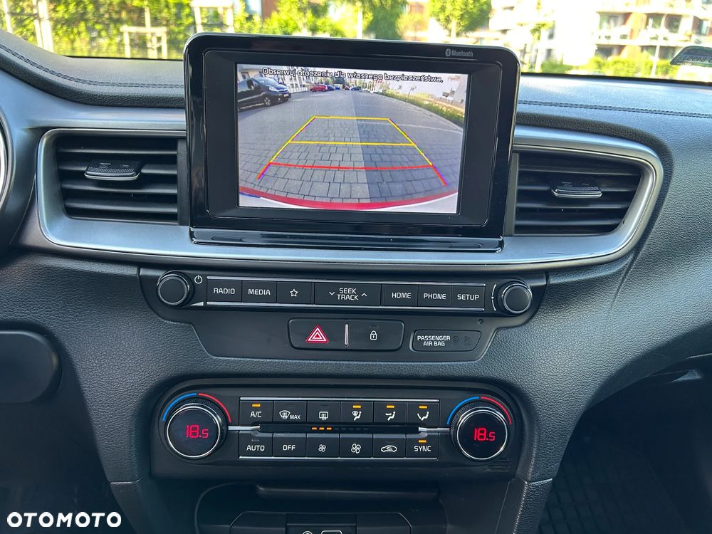 Kia Ceed 1.4 T-GDI M - 6