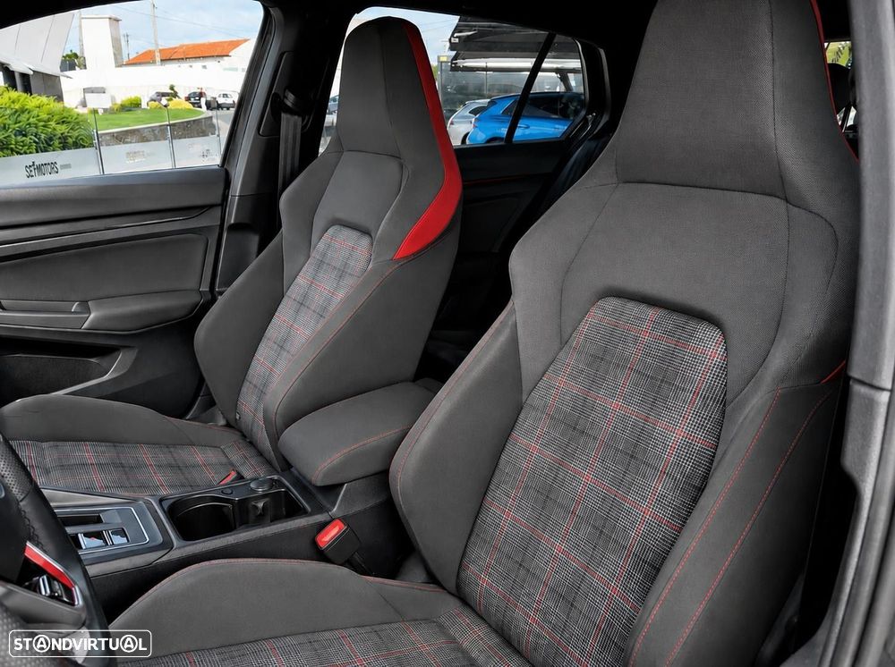 VW Golf 2.0 TSI GTI DSG - 12