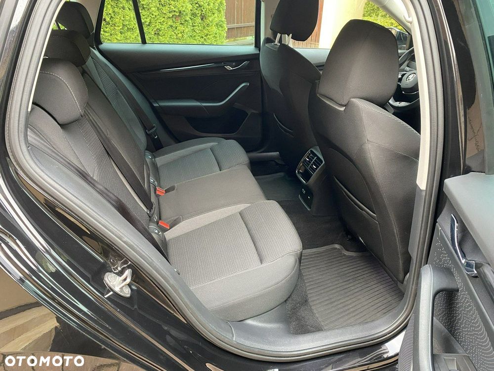 Skoda Octavia 2.0 TDI Ambition DSG - 36