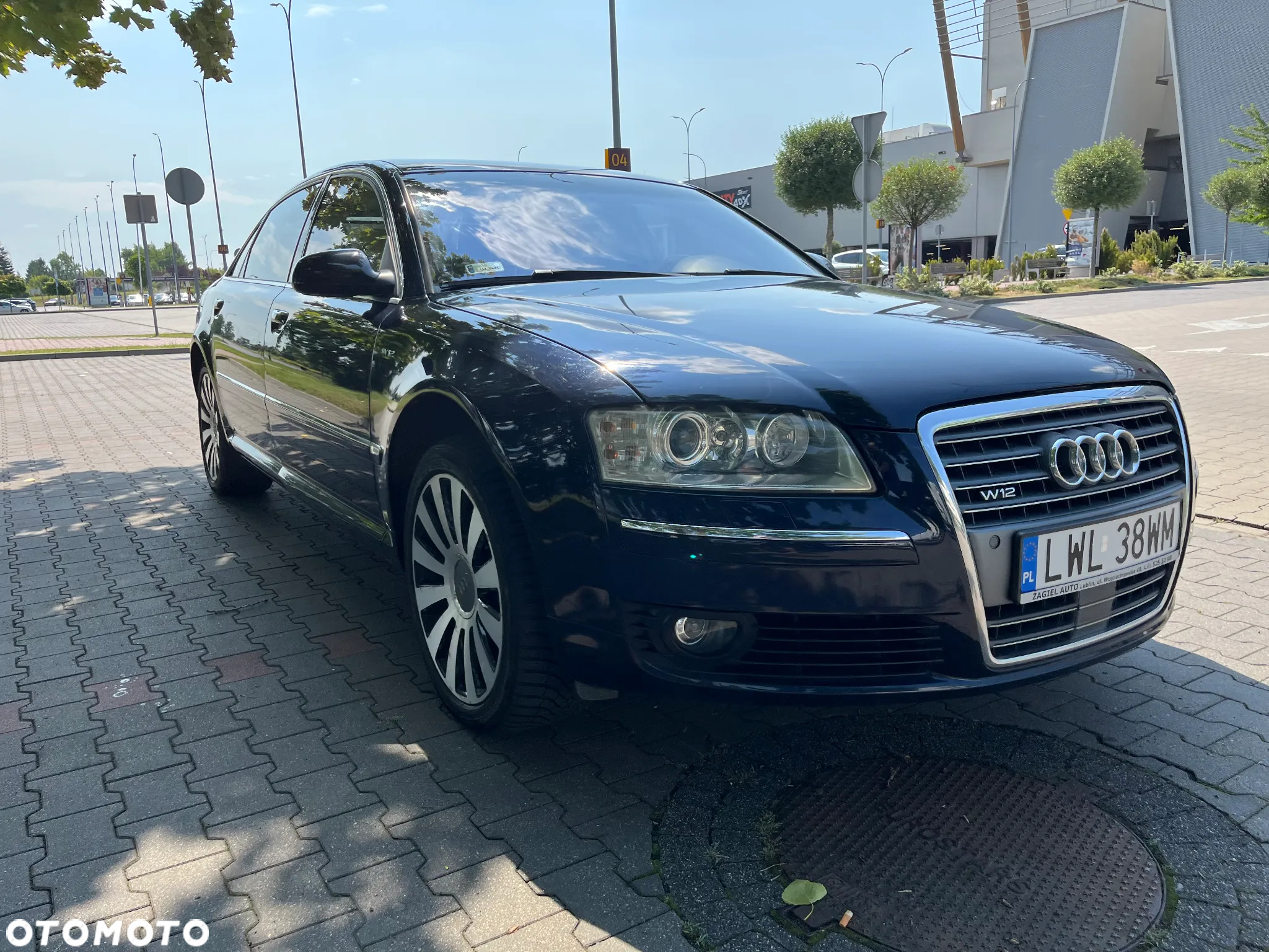 Audi A8 6.0 W12 L Quattro - 2