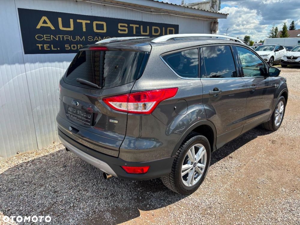 Ford Kuga 1.5 EcoBoost 2x4 Titanium - 34