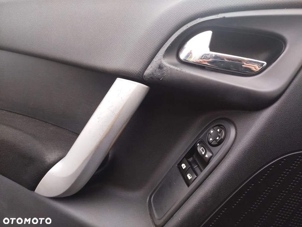 Citroën C3 1.4 Attraction - 19