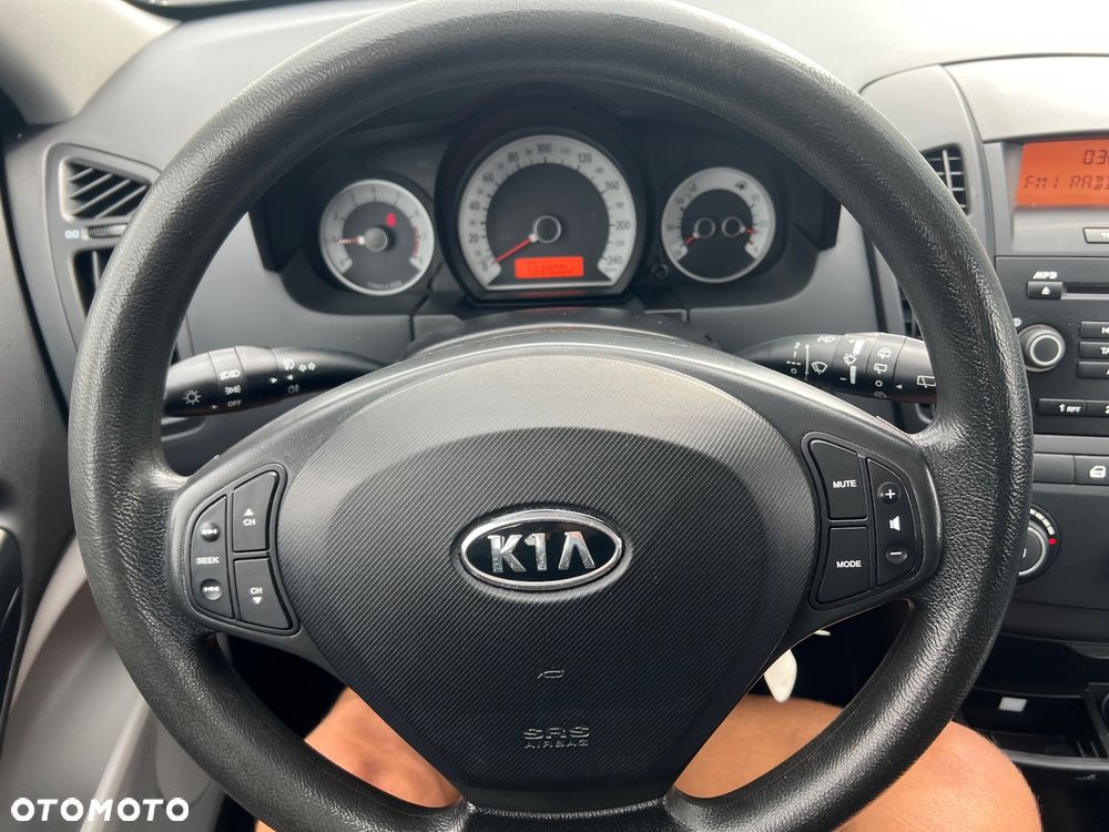 Kia Ceed 1.4 Comfort + - 32
