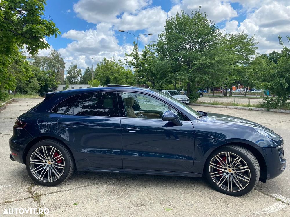 Porsche Macan GTS PDK - 2