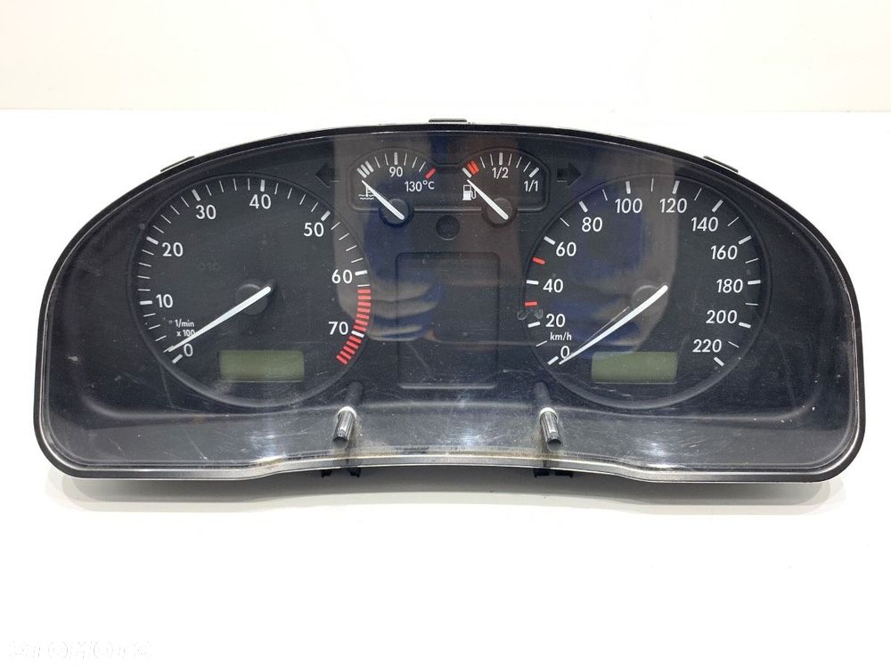 LICZNIK - 69.00 PLN - VW PASSAT B5 (3B2) 1996 - 2001 1.6 74 kW [101 KM] benzyna 1996 - 2000 - 1