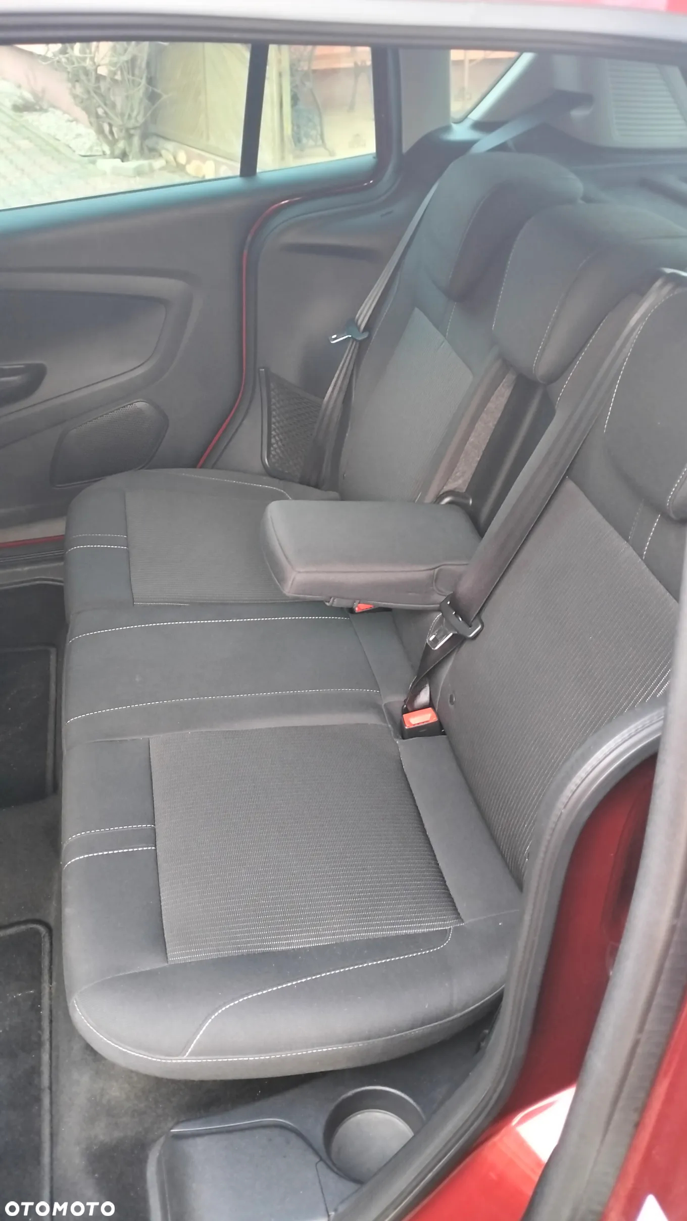 Ford B-MAX - 11