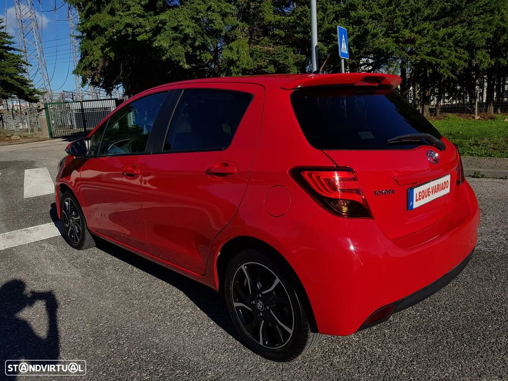 Toyota Yaris 1.4 D-4D Sport+P.Techno +T.Panoramico - 5