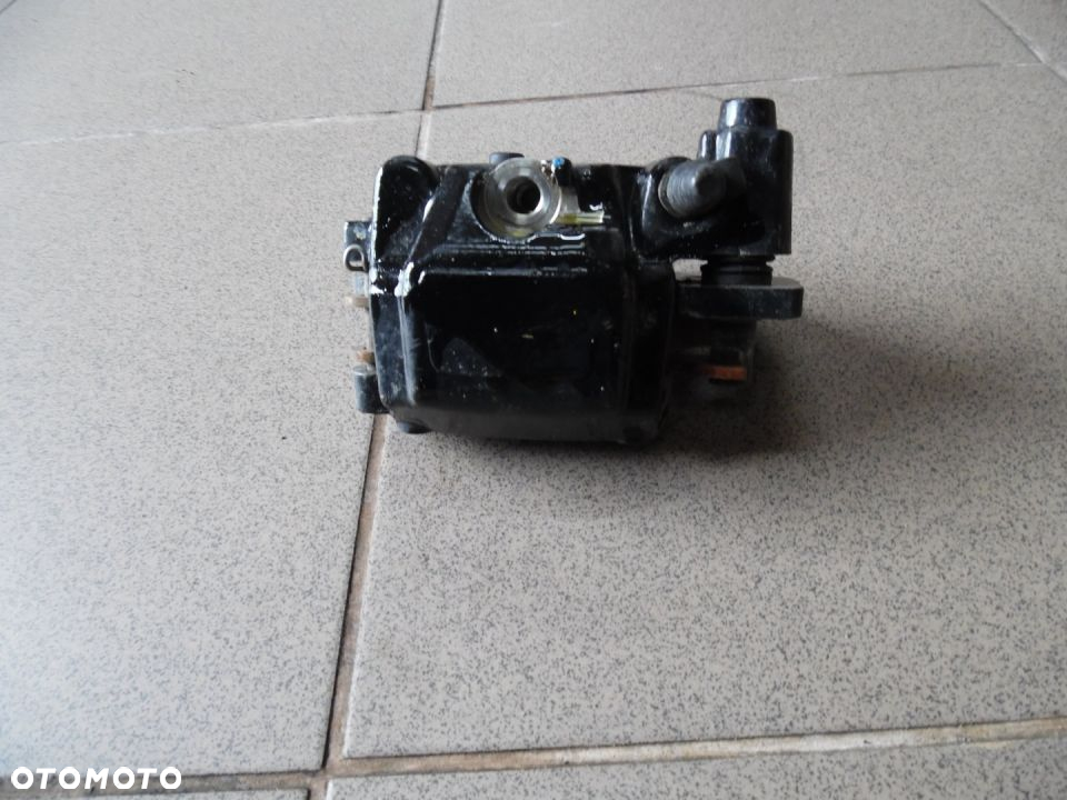 CAN AM OUTLANDER XMR 650 1000 ZACISK HAMULCOWY - 2