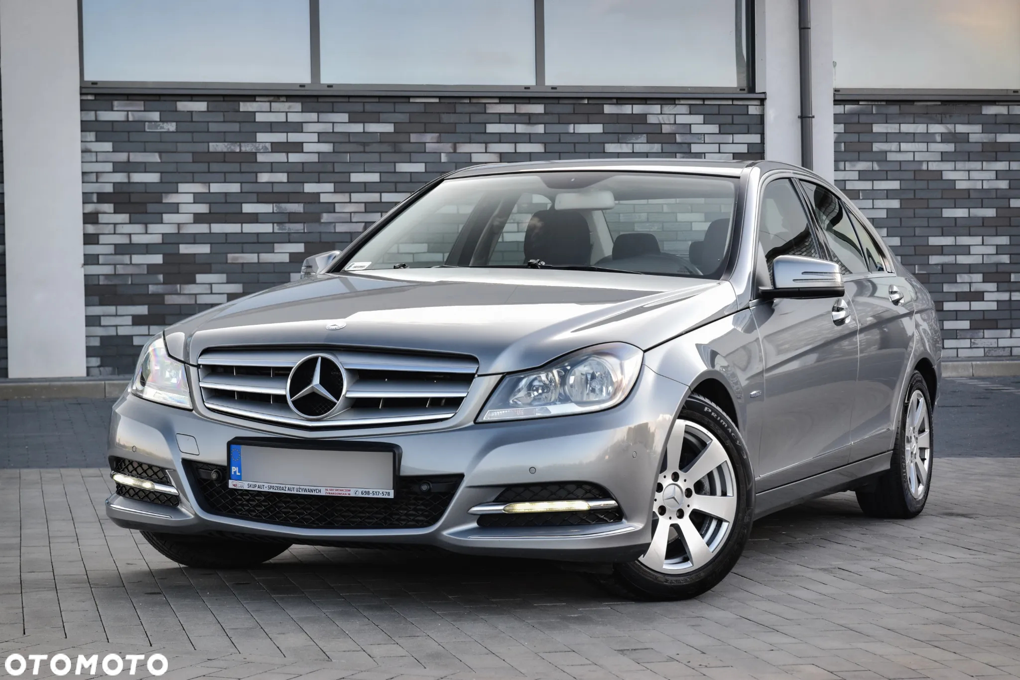 Mercedes-Benz Klasa C 200 (BlueEFFICIENCY) 7G-TRONIC Elegance - 3