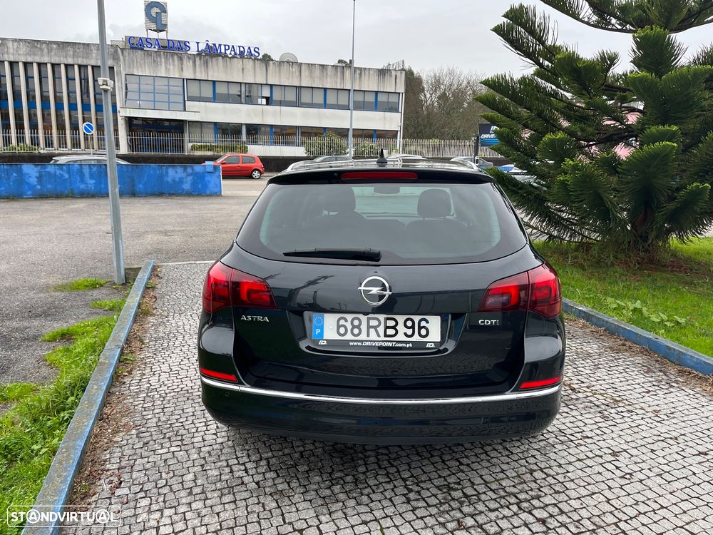Opel Astra Sports Tourer 1.6 CDTi Excite S/S - 8