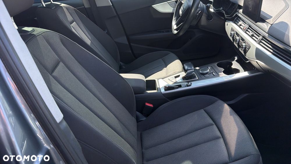 Audi A4 Avant 2.0 TDI ultra S tronic - 19