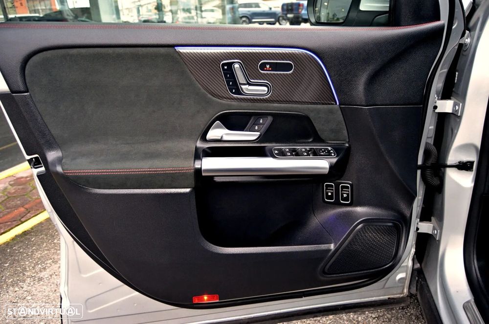 Mercedes-Benz GLA 250 e AMG Line - 11