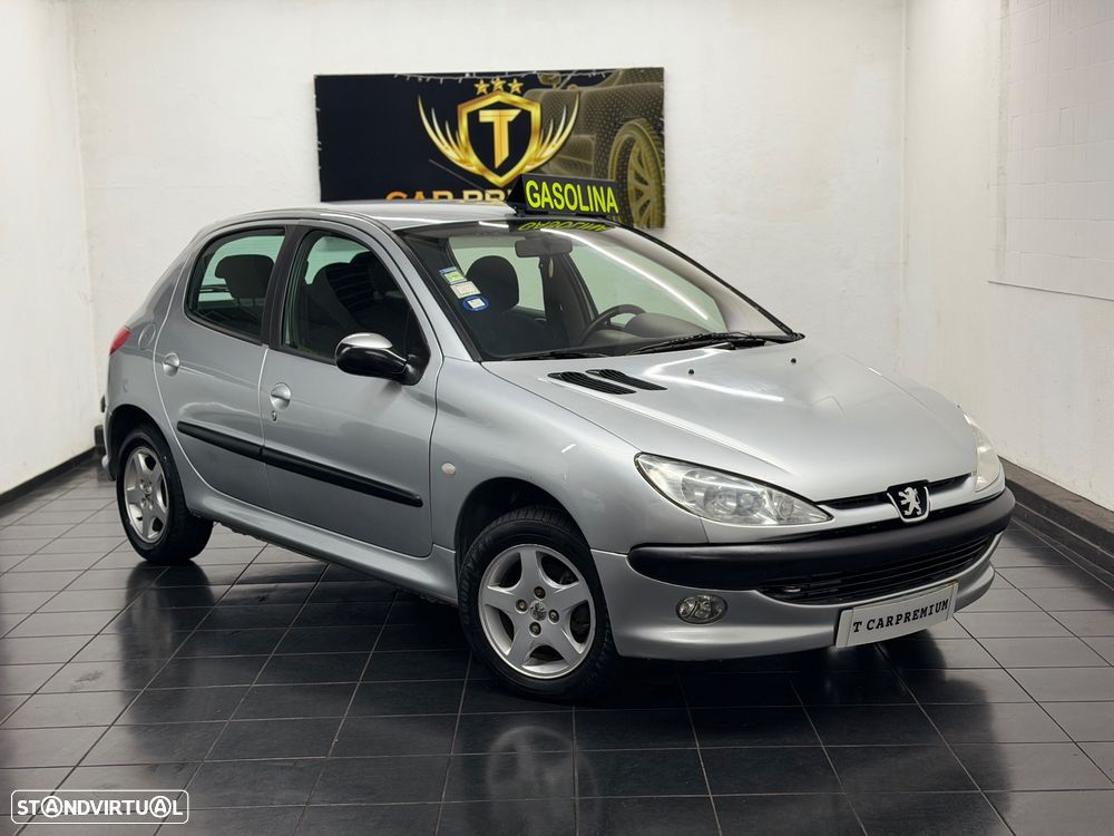 Peugeot 206 1.1 Black & Silver II - 1
