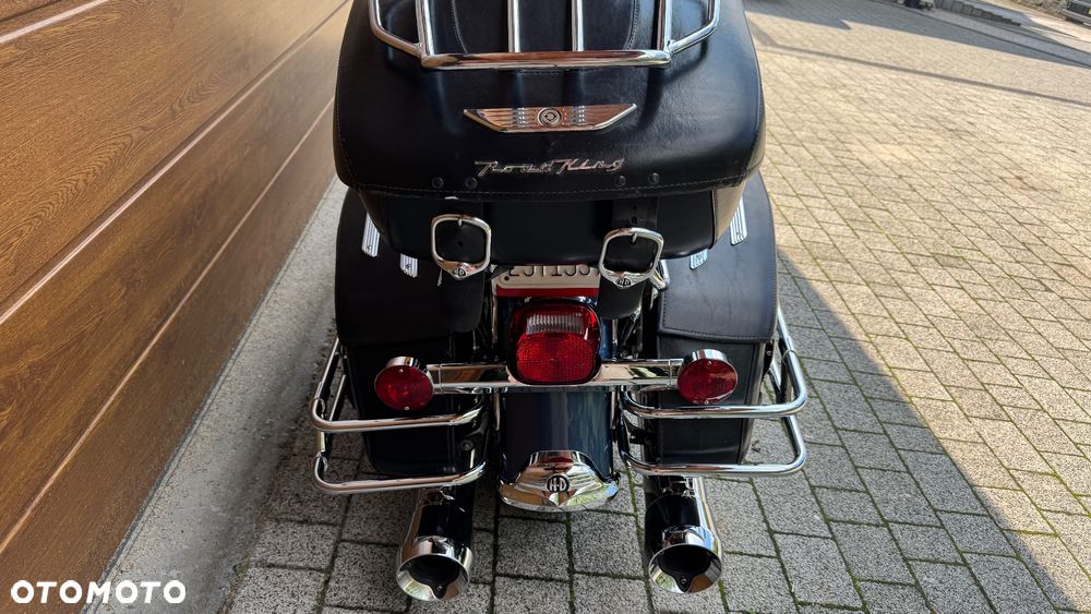 Harley-Davidson Touring Road King - 10