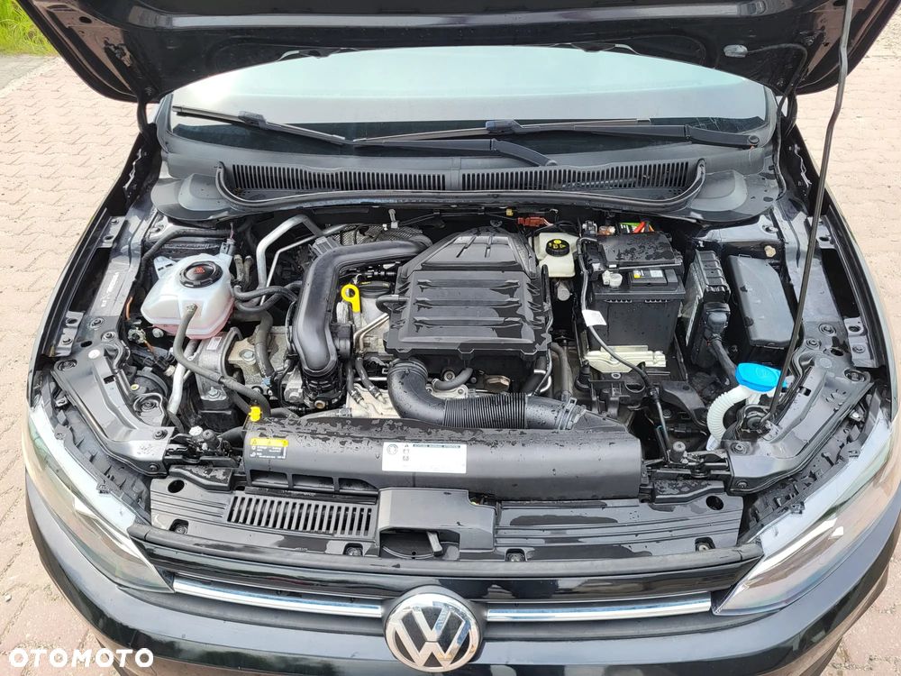 Volkswagen Polo - 33