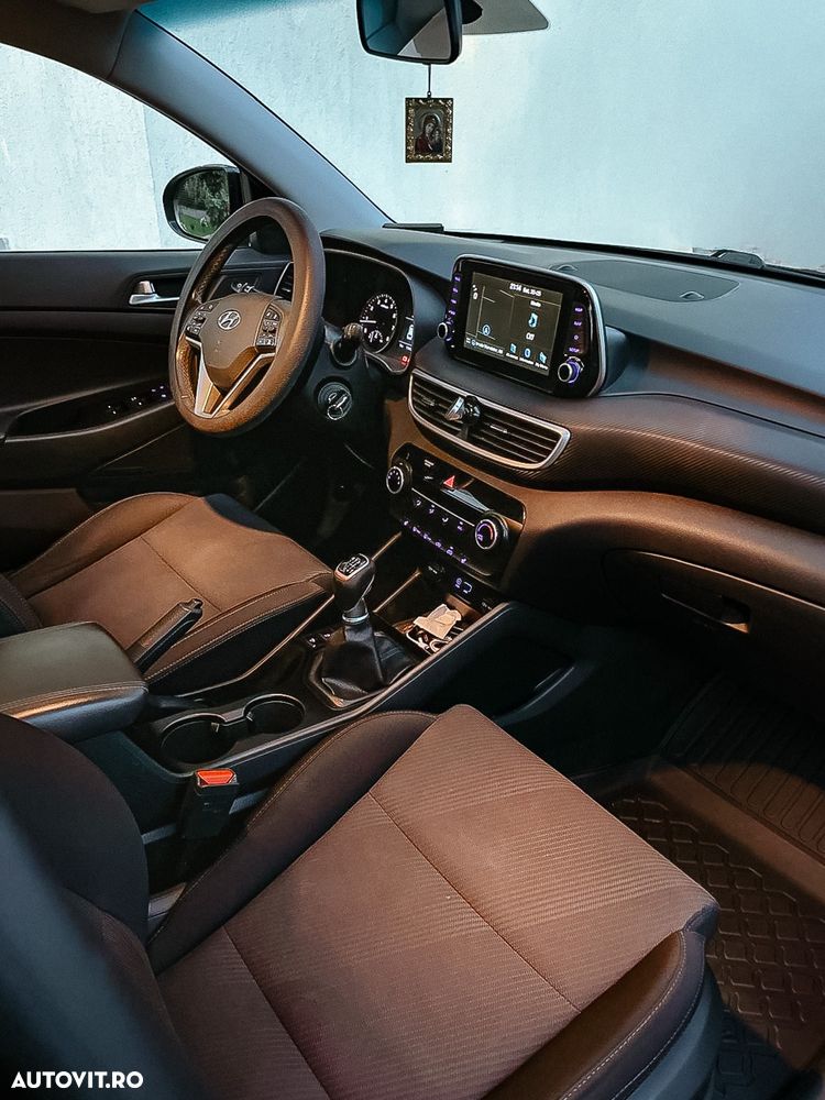 Hyundai Tucson 1.6 GDI 2WD 6MT Style - 12