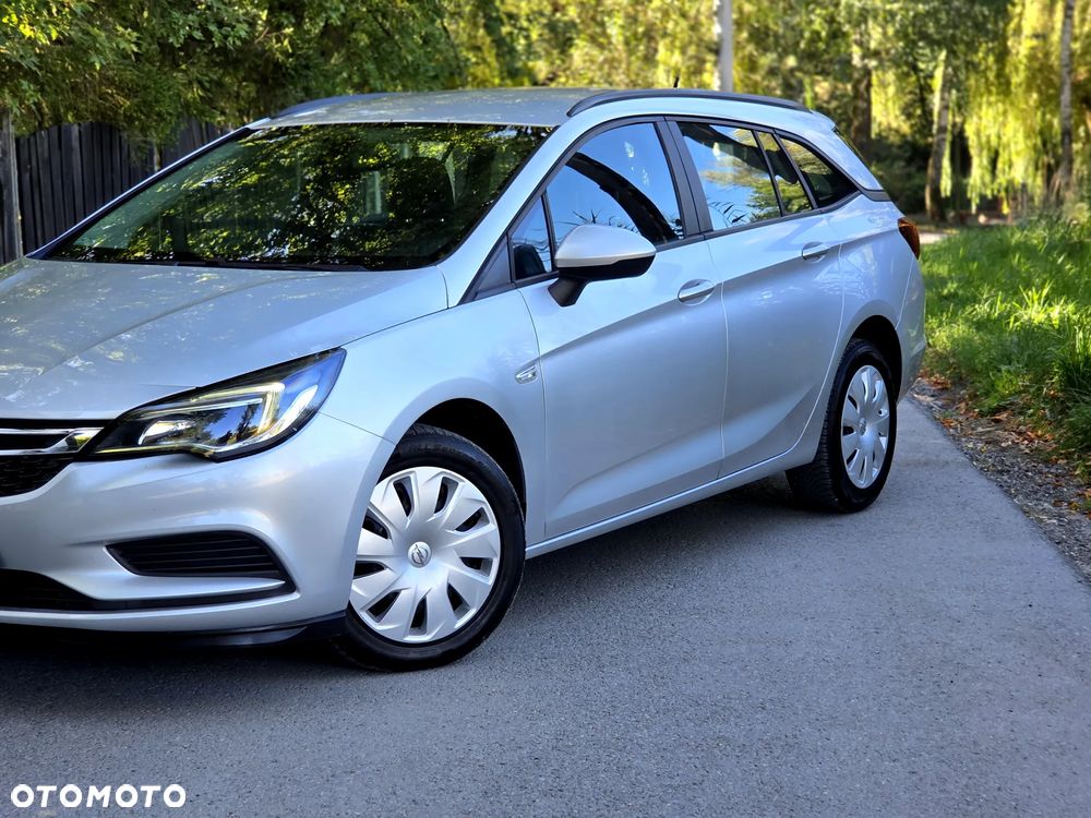 Opel Astra 1.6 CDTI Enjoy S&S - 24