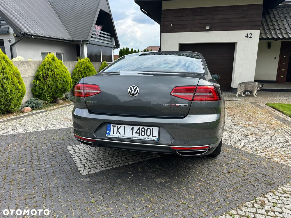 Volkswagen Passat - 3