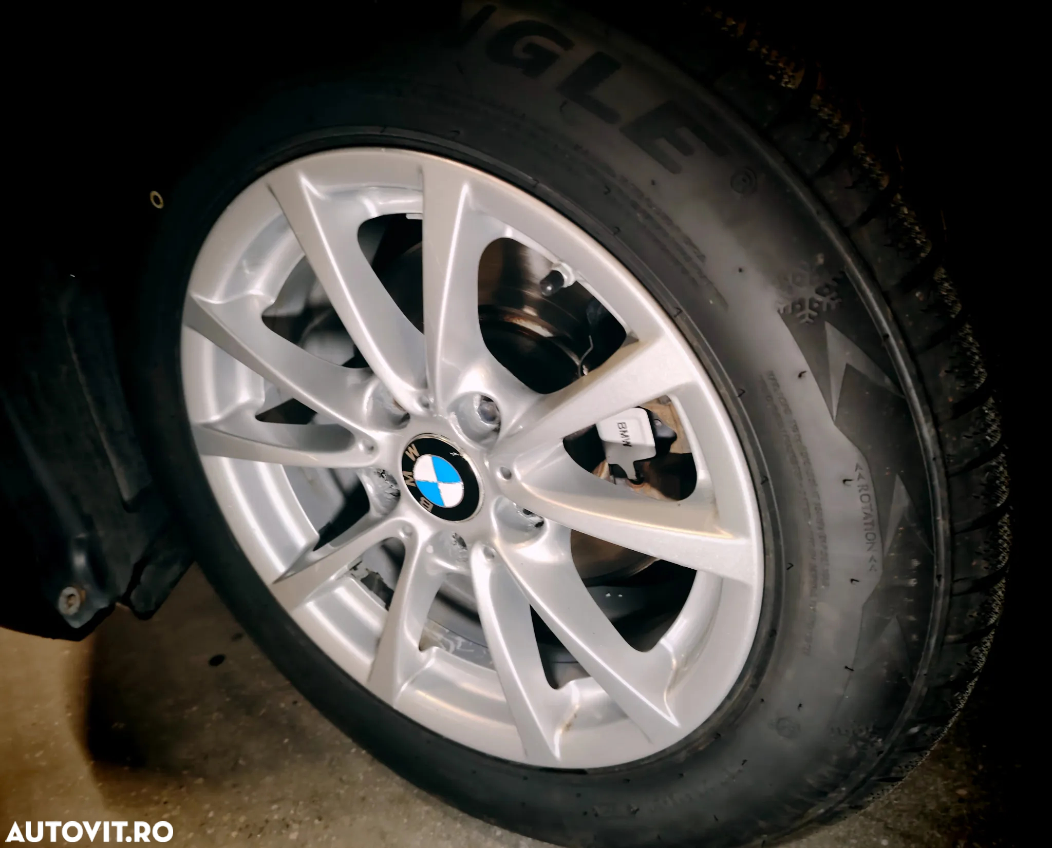BMW Seria 3 316d Touring Advantage - 18