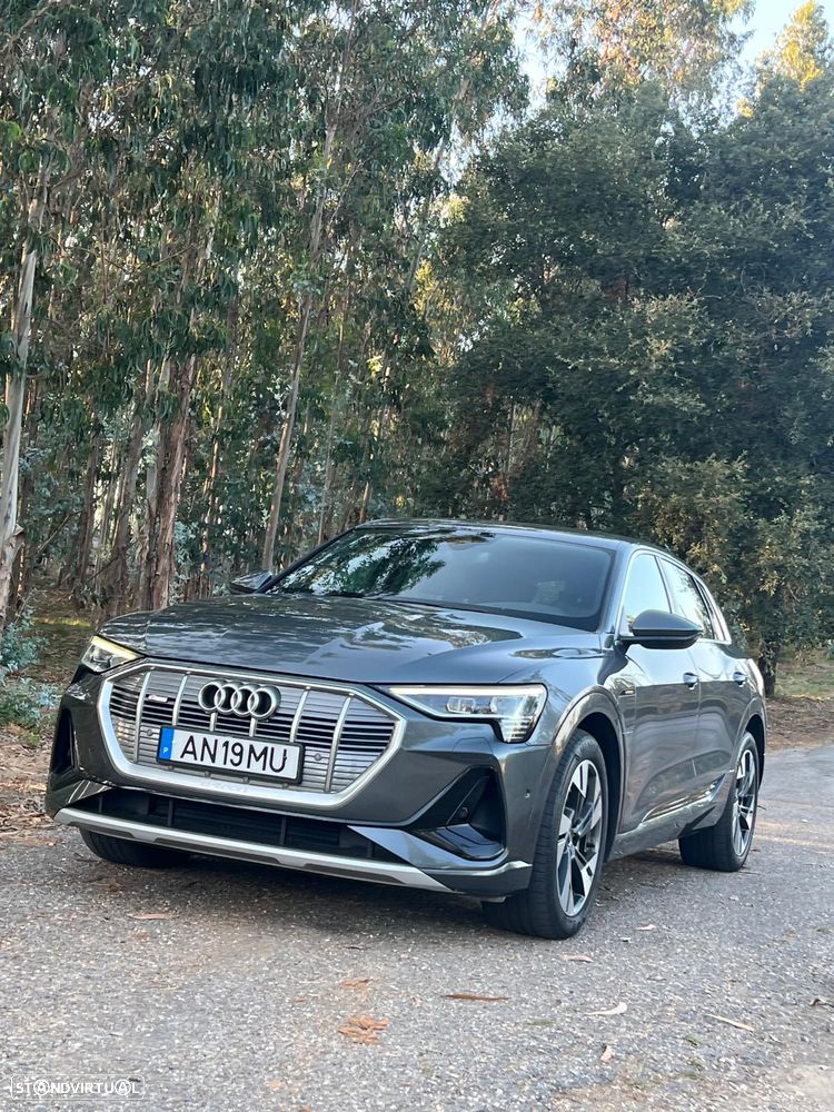 Audi e-tron 55 quattro S line - 32