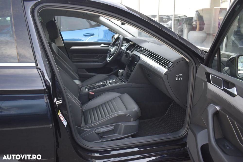 Volkswagen Passat 2.0 TDI DSG Highline - 39