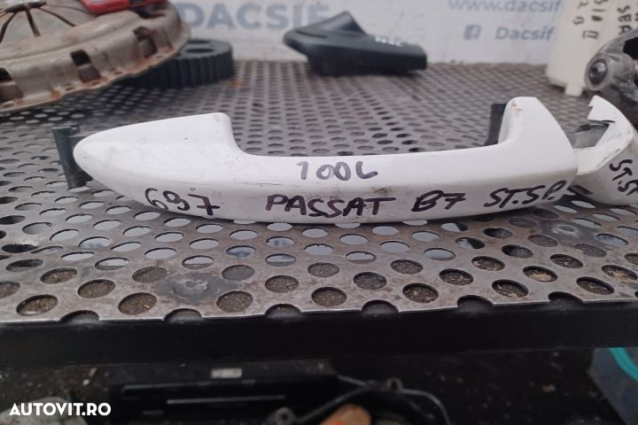 Maner deschidere din exterior usa spate stanga CU BUTUC Volkswagen VW Passat B7  [din 2010 pana  20 - 2