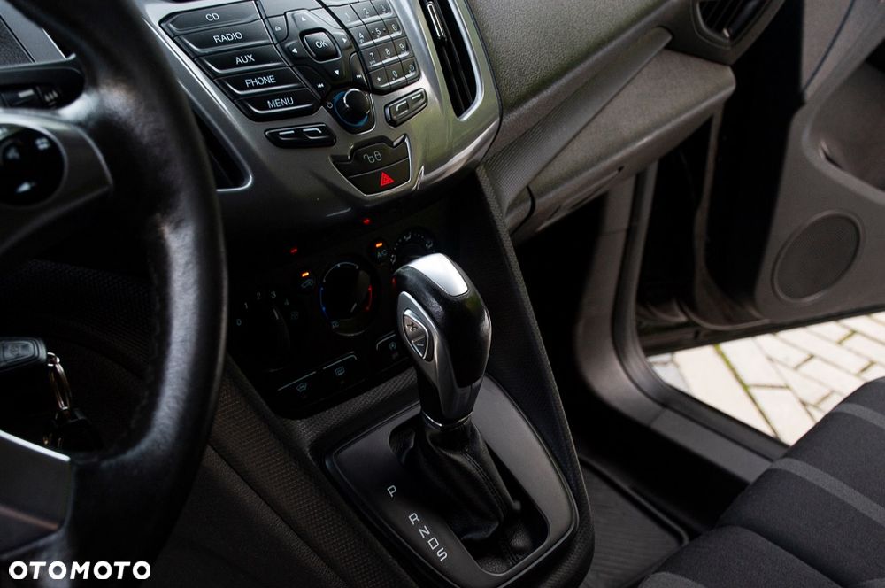 Ford Transit Connect - 34