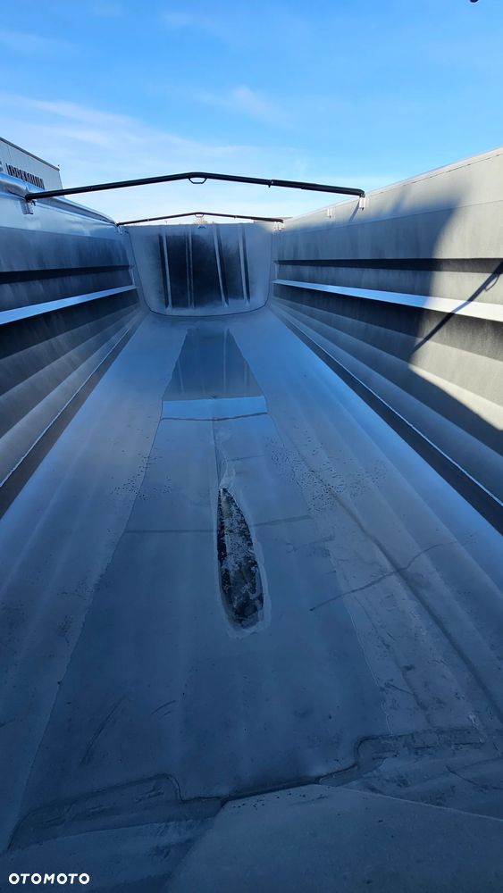 Wielton Strong Master 26 m3 z zsypem - 18