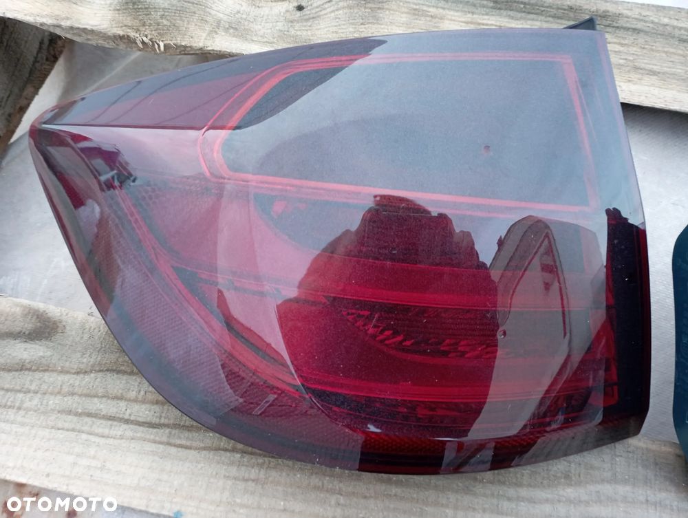KOMPLET LAMP TYLNYCH BMW F30/F31 dymione stan bdb - 14