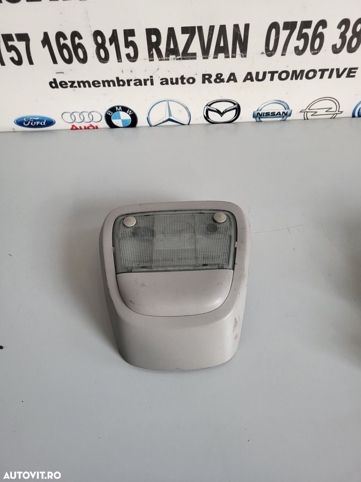 Plafoniera Opel Meriva A Dezmembrez Opel Meriva A 1.7 Cdti An 2004-2005-2006-2007-2008 - 1