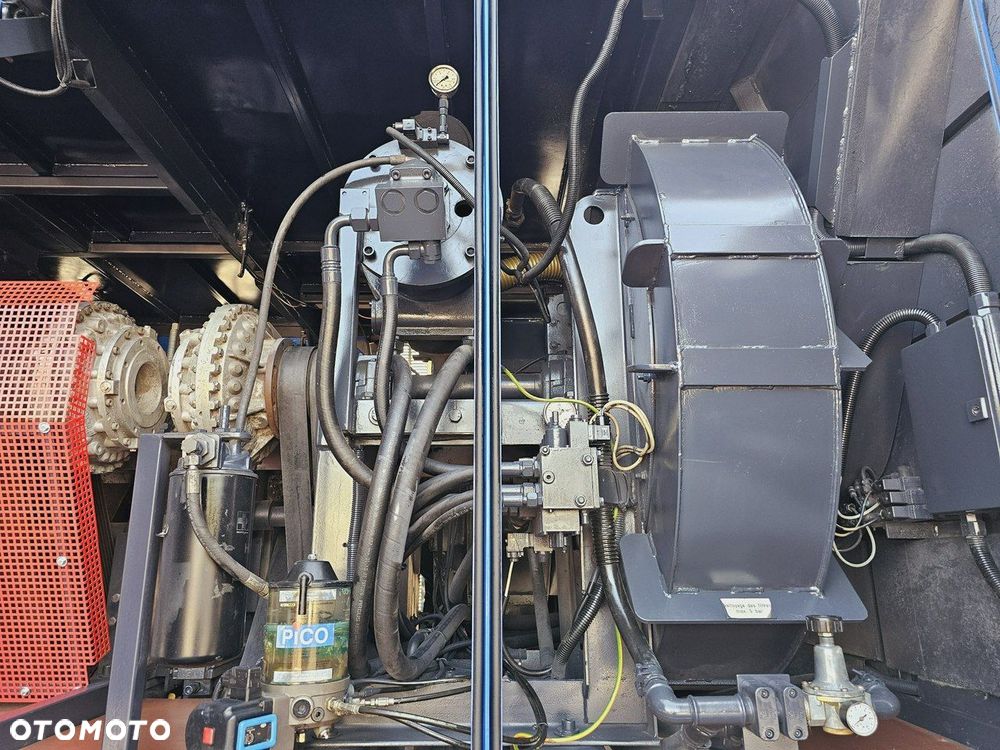 Iveco MTS 4 x turbina odkurzacz koparka ssąca substancje sypkie - 13