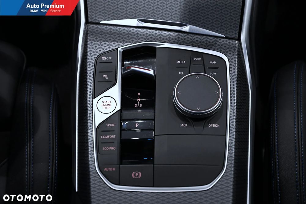 BMW Seria 3 320d xDrive - 17