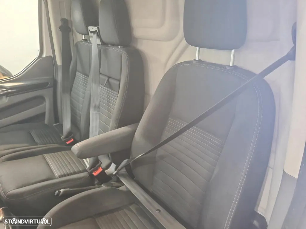 Ford TRANSIT CUSTOM 280 L1 2.0 TDCI LIMITED 130CV - 6