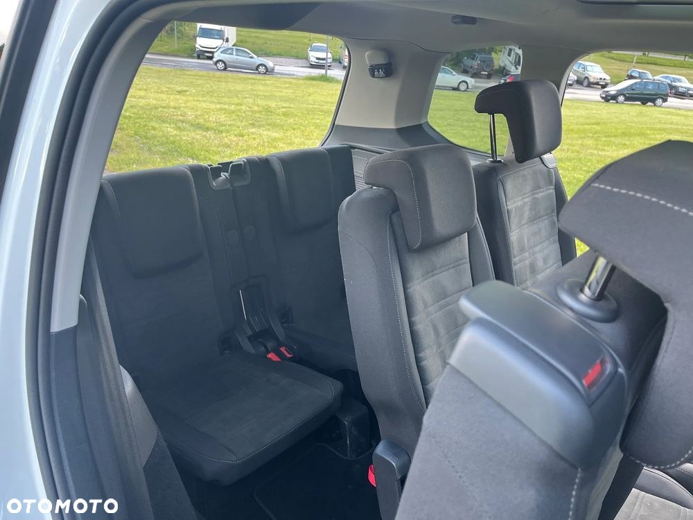 Volkswagen Touran 2.0 TDI BMT Highline DSG - 15