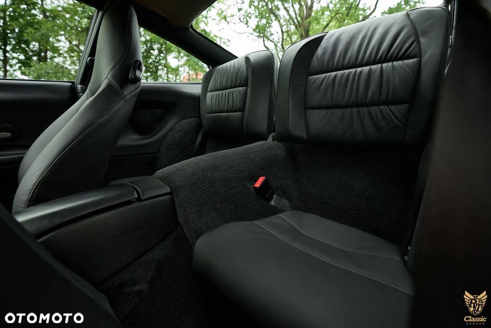 Porsche 911 Carrera - 35