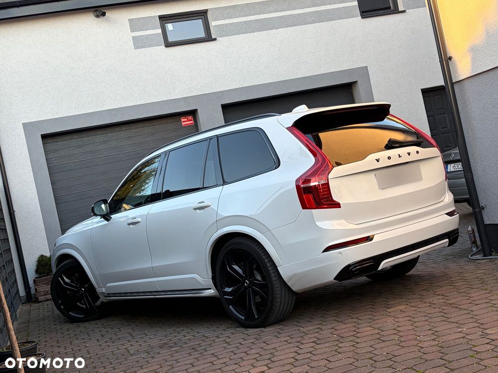 Volvo XC 90 - 20
