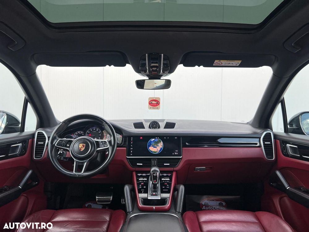 Porsche Cayenne - 7