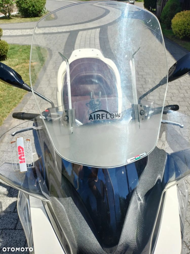 Piaggio X10 - 5