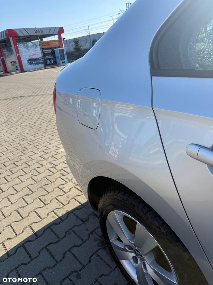 Skoda RAPID 1.6 TDI DPF Active - 10