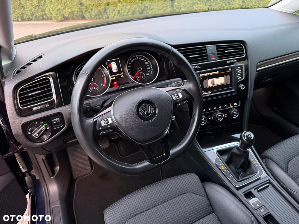 Volkswagen Golf 1.6 TDI BMT Highline - 12
