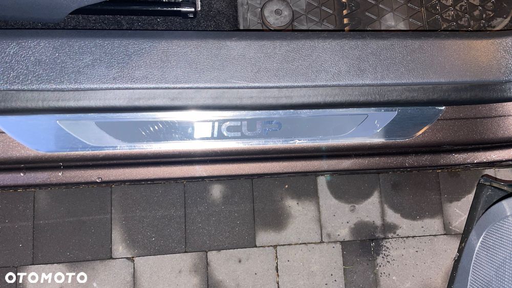 Volkswagen Tiguan 2.0 TDI DPF 4Motion BlueMotion Technology DSG Cup Sport & Style - 10