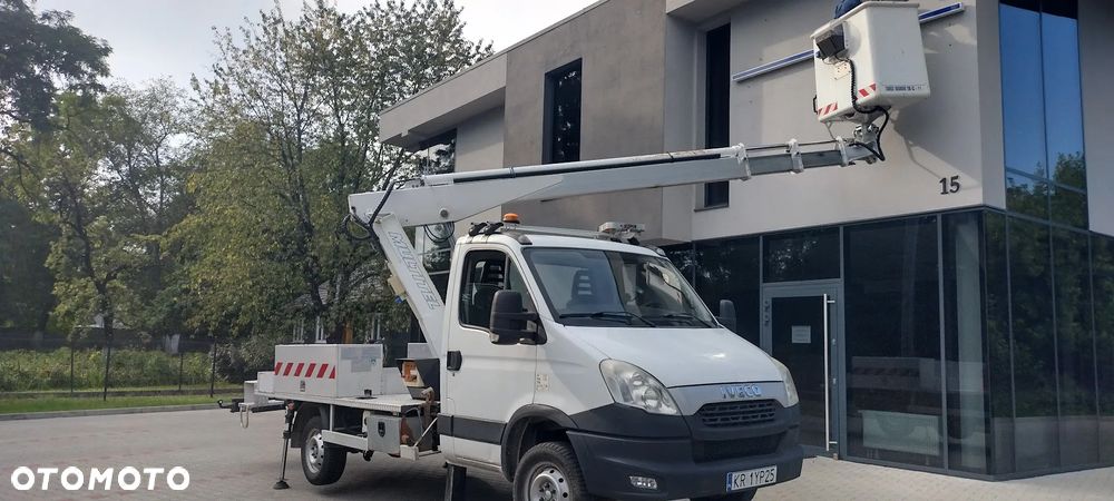 Iveco 35S11 podnośnik koszowy - 1
