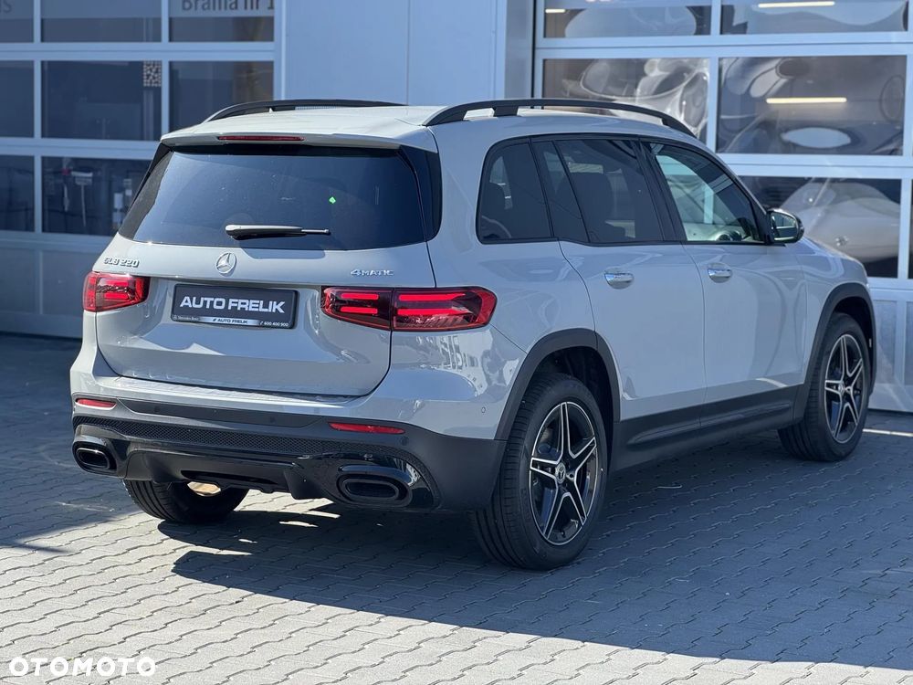 Mercedes-Benz GLB 220 4Matic 8G-DCT Special Edition - 9