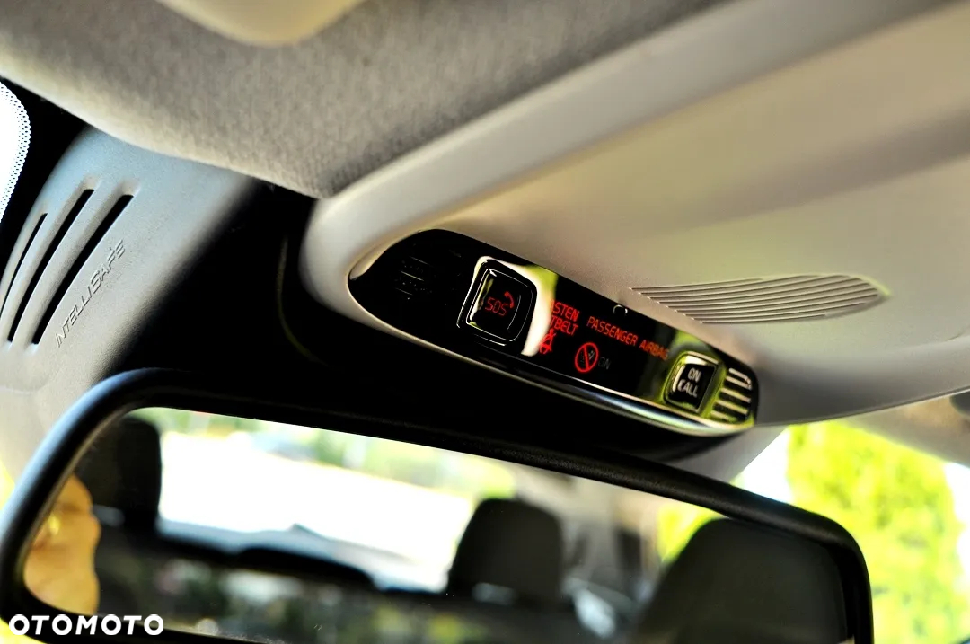 Volvo XC 40 D3 Momentum Pro - 38