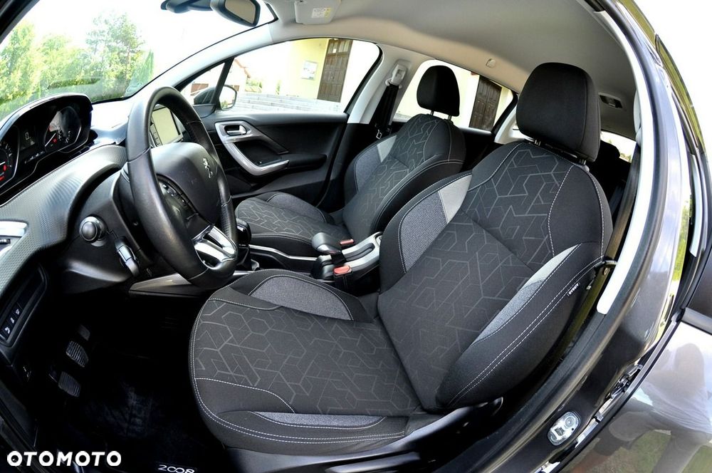 Peugeot 2008 1.2 Pure Tech GPF Crossway S&S - 14