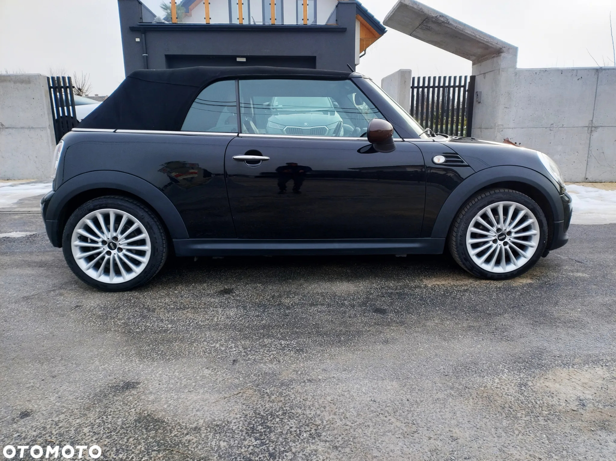 MINI Cooper Cabrio - 13