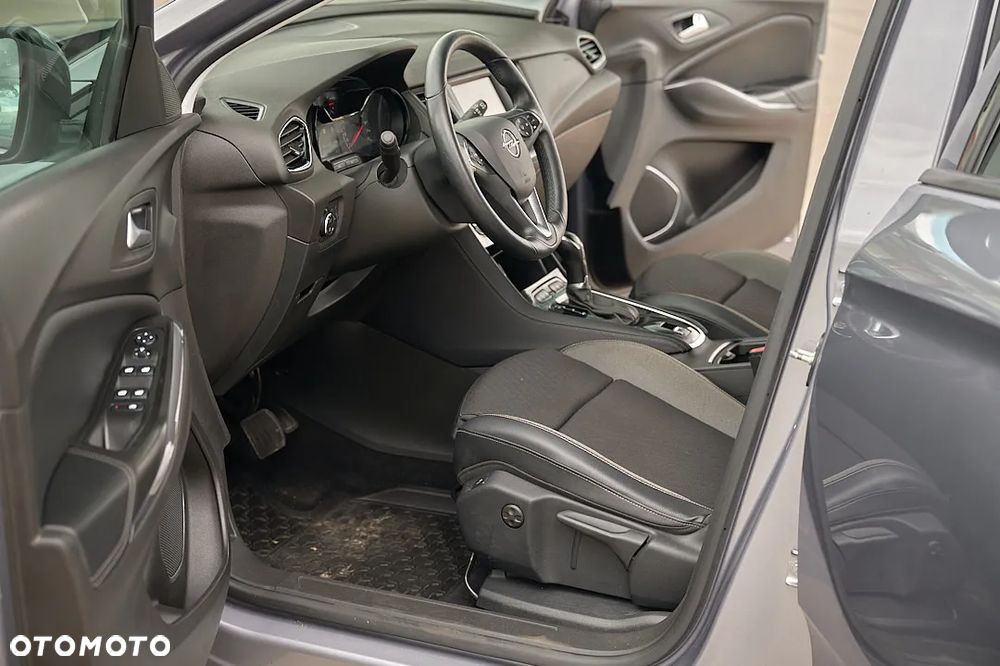 Opel Grandland ver-1-2-di-automatik-business-elegance - 27