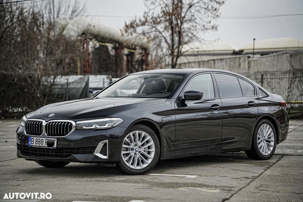 BMW 5 Series 2021 — imagine 11